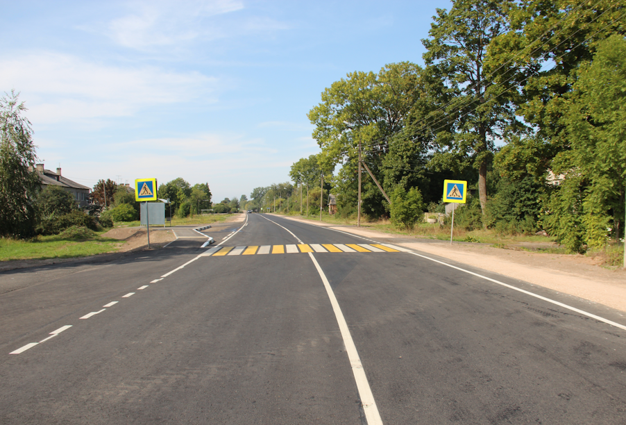В Псковской области ввели в эксплуатацию участок автодороги Гдов – Брагино
