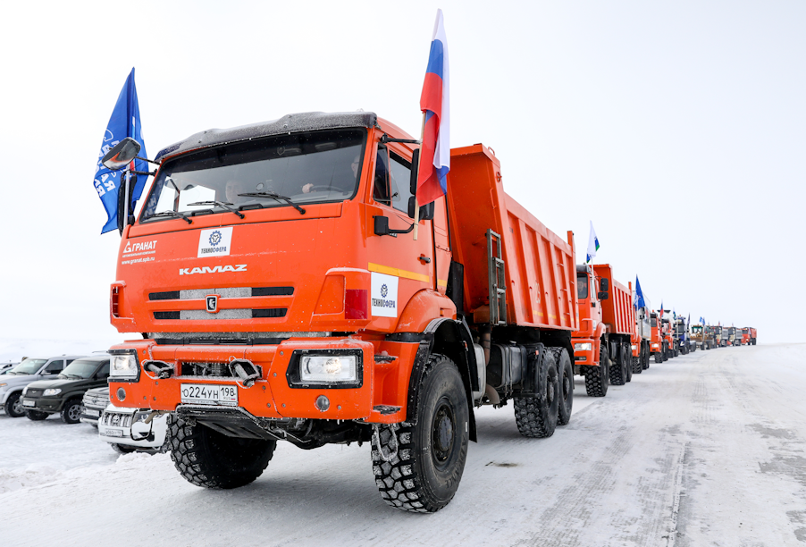 В Ненецком автономном округе завершено строительство трассы Нарьян-Мар – Усинск