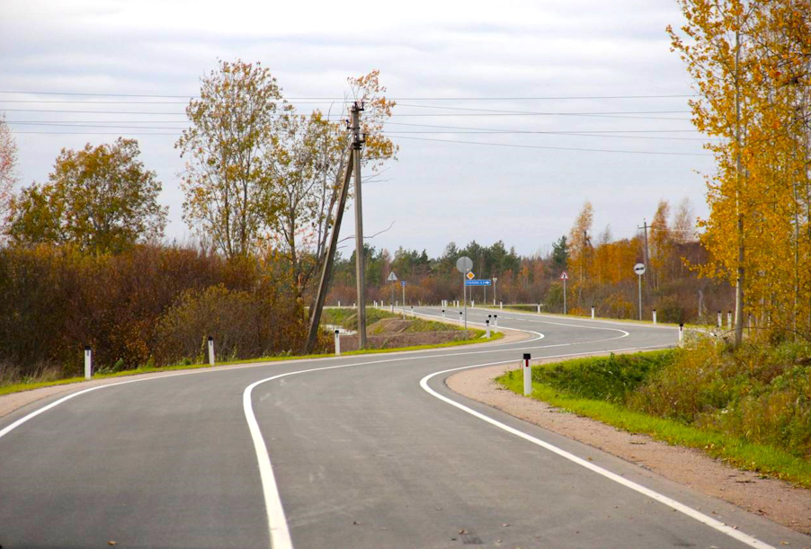 Псковская область: заасфальтировали свыше 5 км трассы Гверстонь – Крупп – Кулье