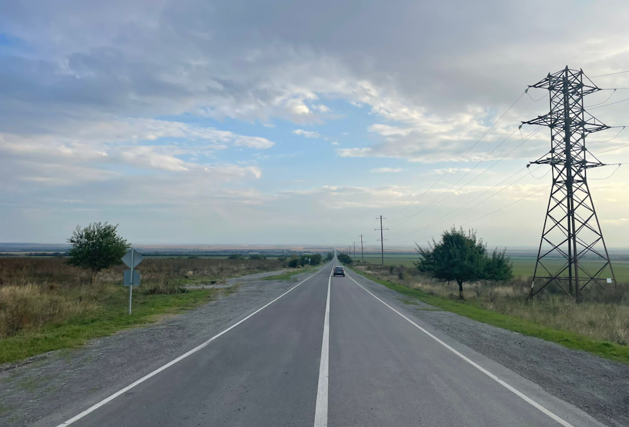 В Республике Северная Осетия-Алания отремонтировали 4,7 км трассы «Кавказ» – Заманкул – Старый Батакоюрт