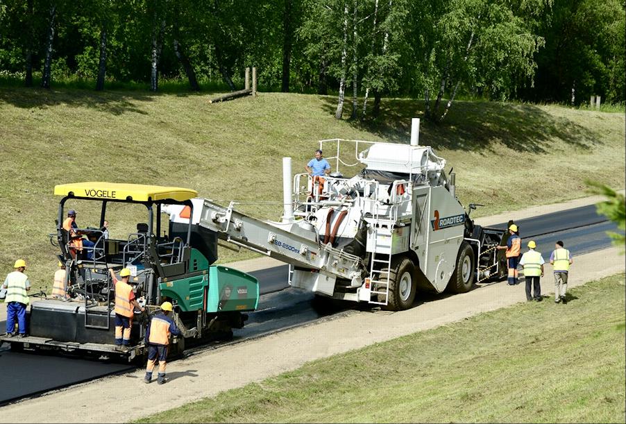 Благодаря реализации нацпроекта дороги в российских субъектах ремонтируют с применением современных технологий
